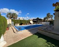 Revente - Villa - Orihuela Costa - Costa Blanca