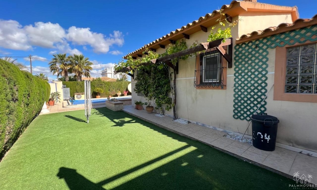 Revente - Villa - Orihuela Costa - Costa Blanca