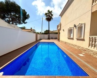 Revente - Villa - Orihuela Costa - Costa Blanca