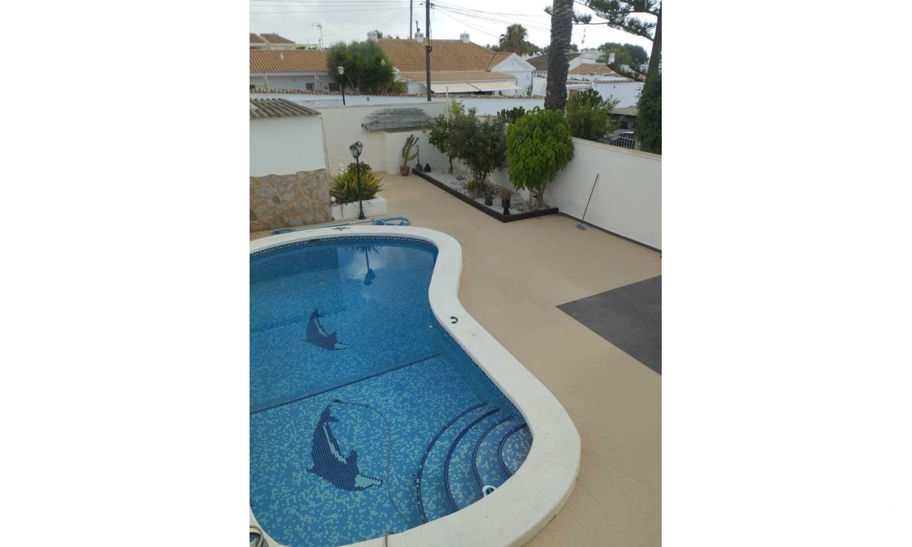 Revente - Villa - Orihuela Costa - Costa Blanca