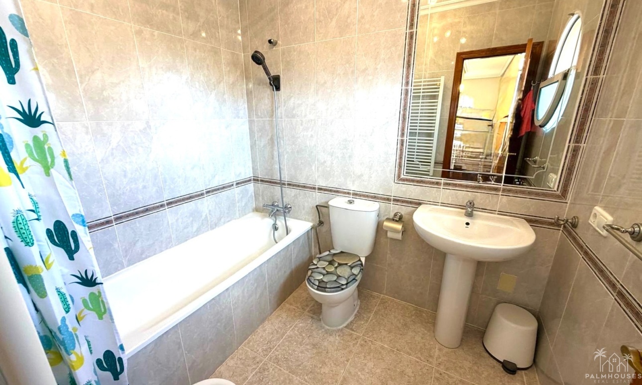Revente - Villa - Orihuela Costa - Costa Blanca