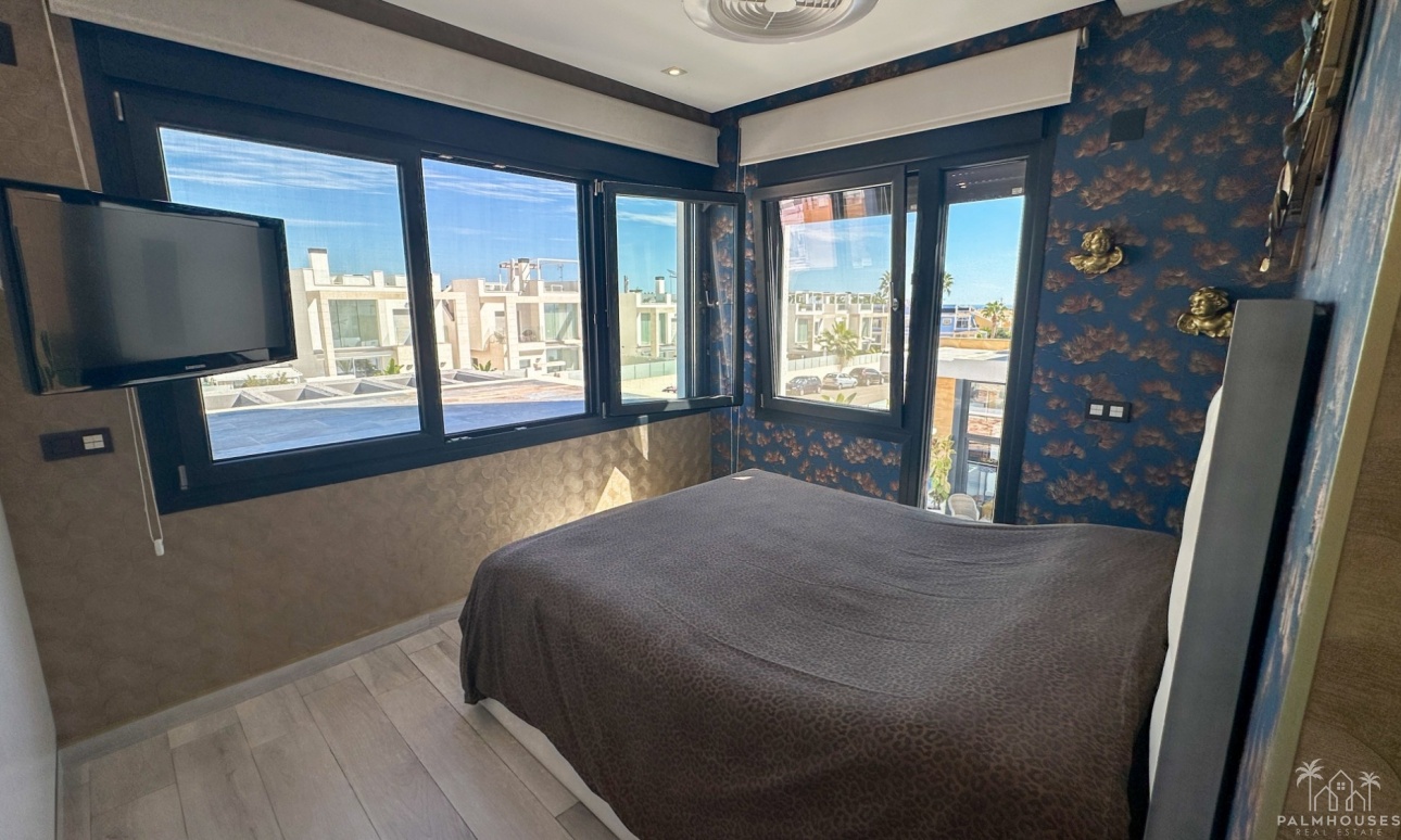 Revente - Villa - Orihuela Costa - Costa Blanca