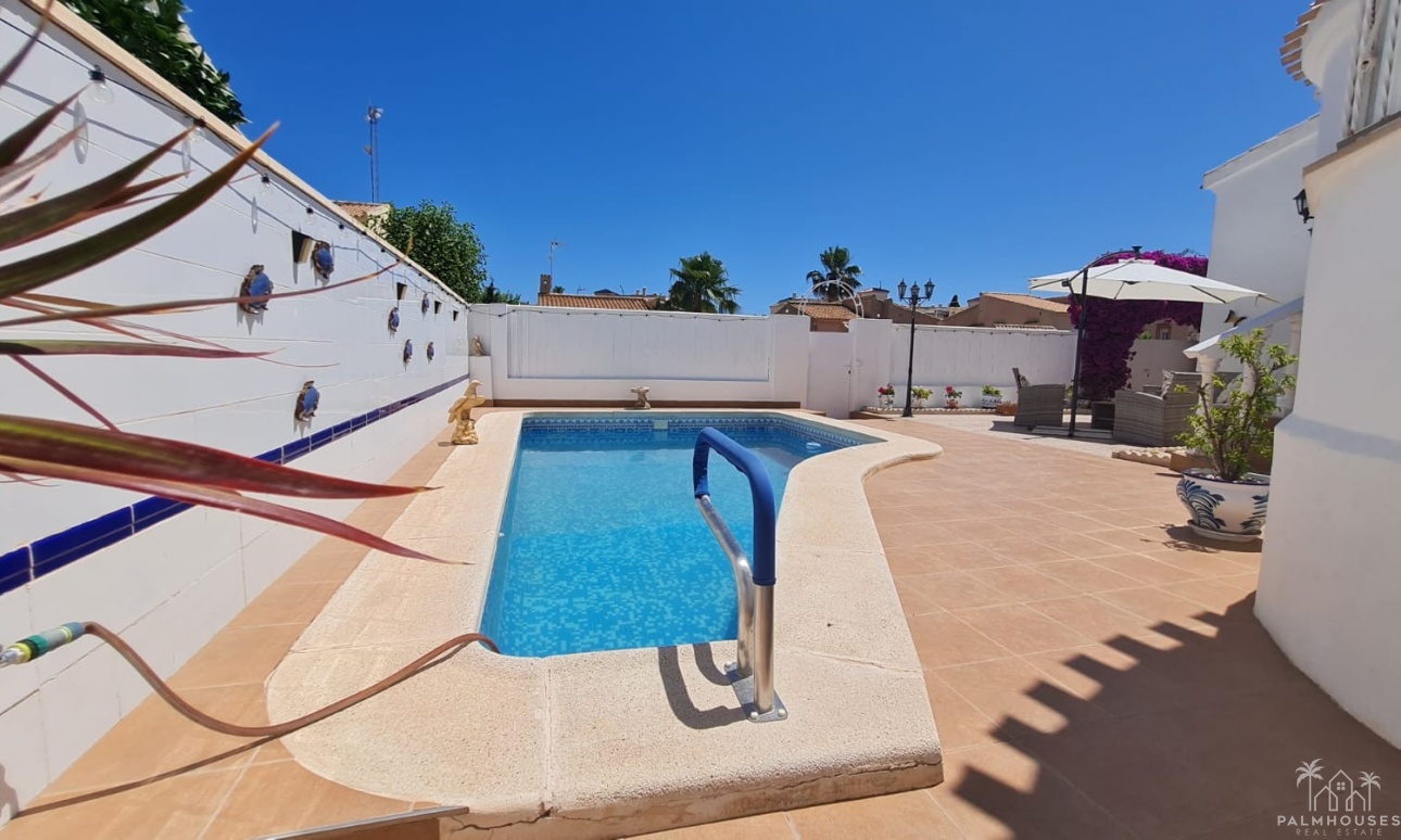 Revente - Villa - Orihuela Costa - La Florida