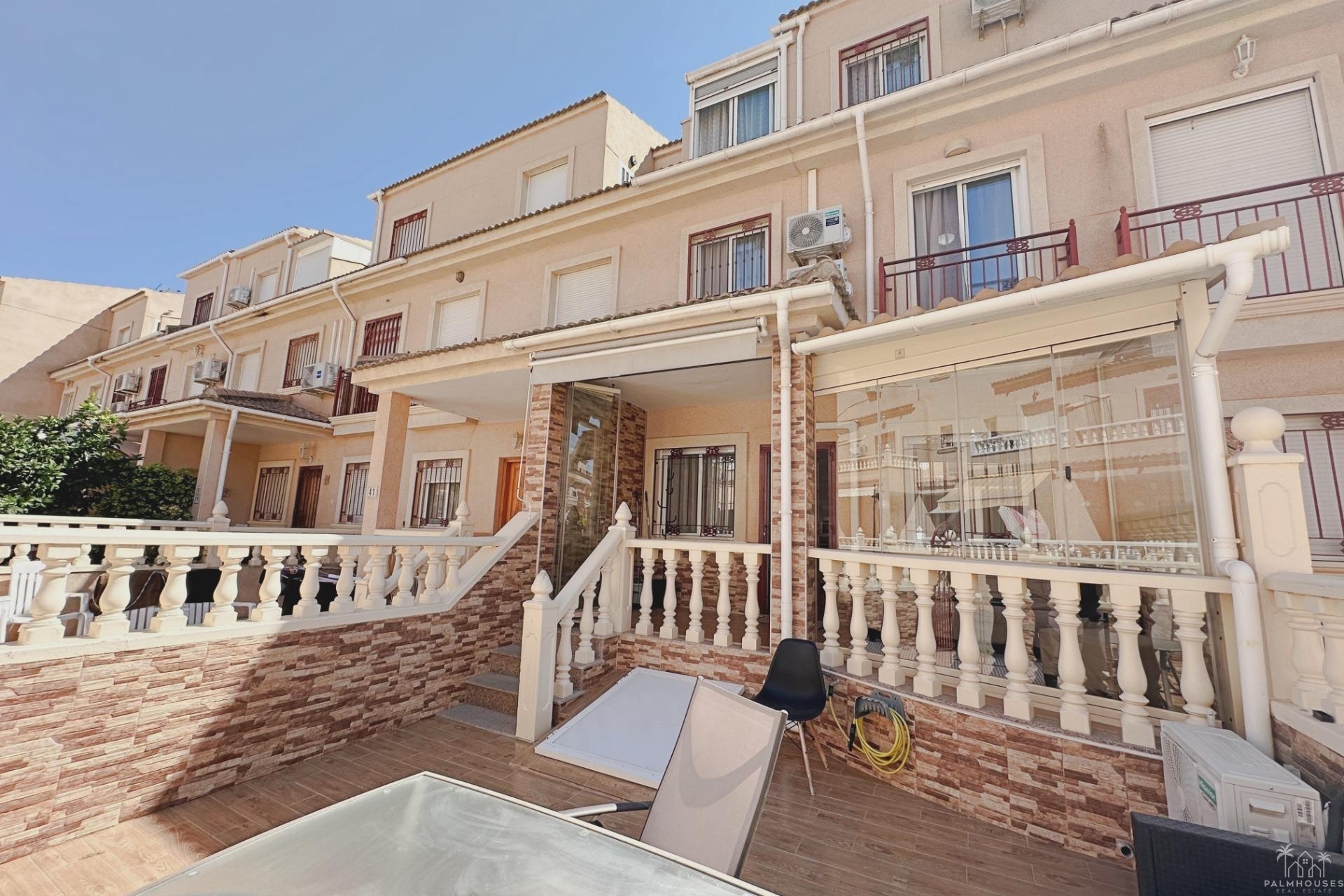 Revente - Villa - Orihuela Costa - La Zenia