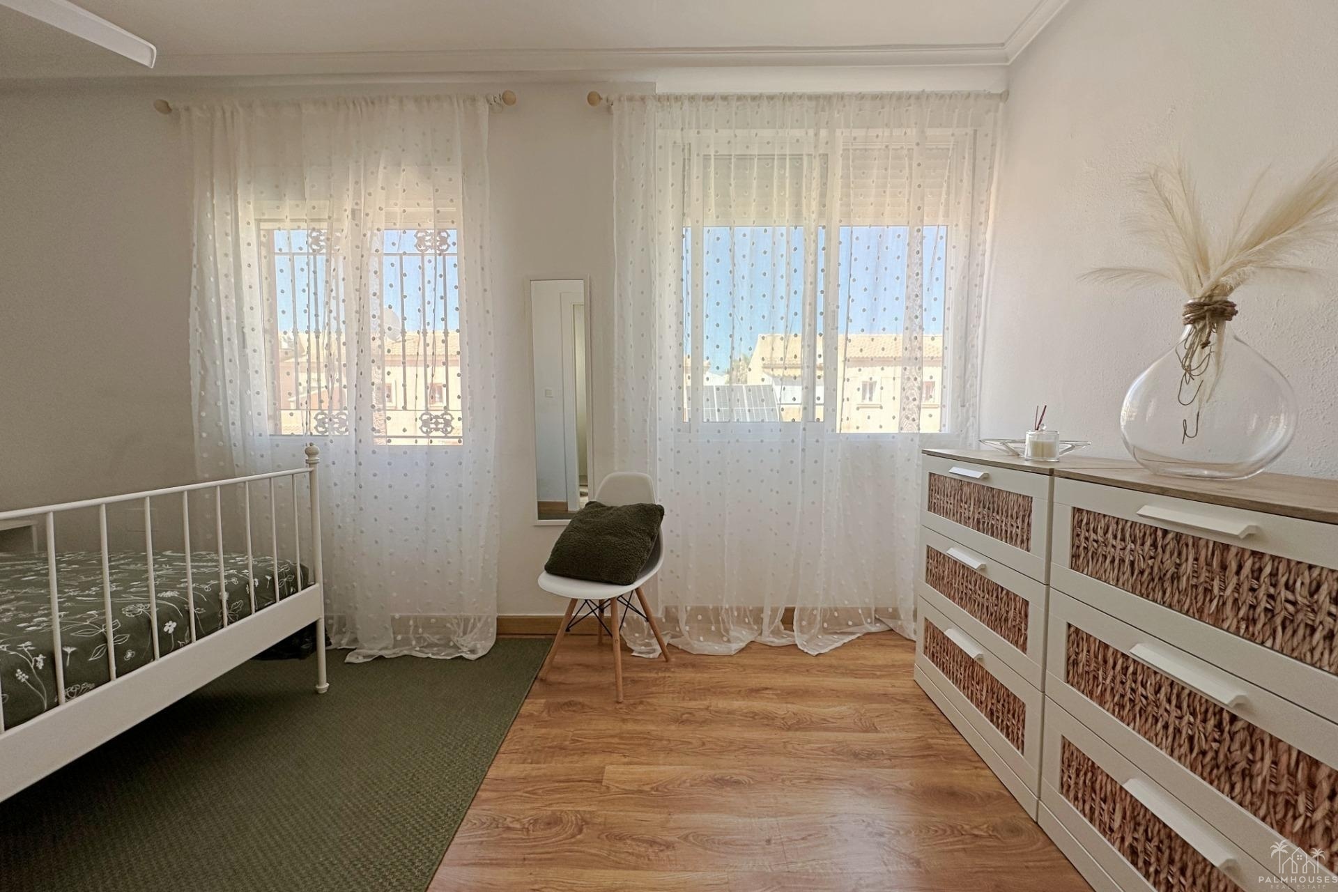 Revente - Villa - Orihuela Costa - La Zenia
