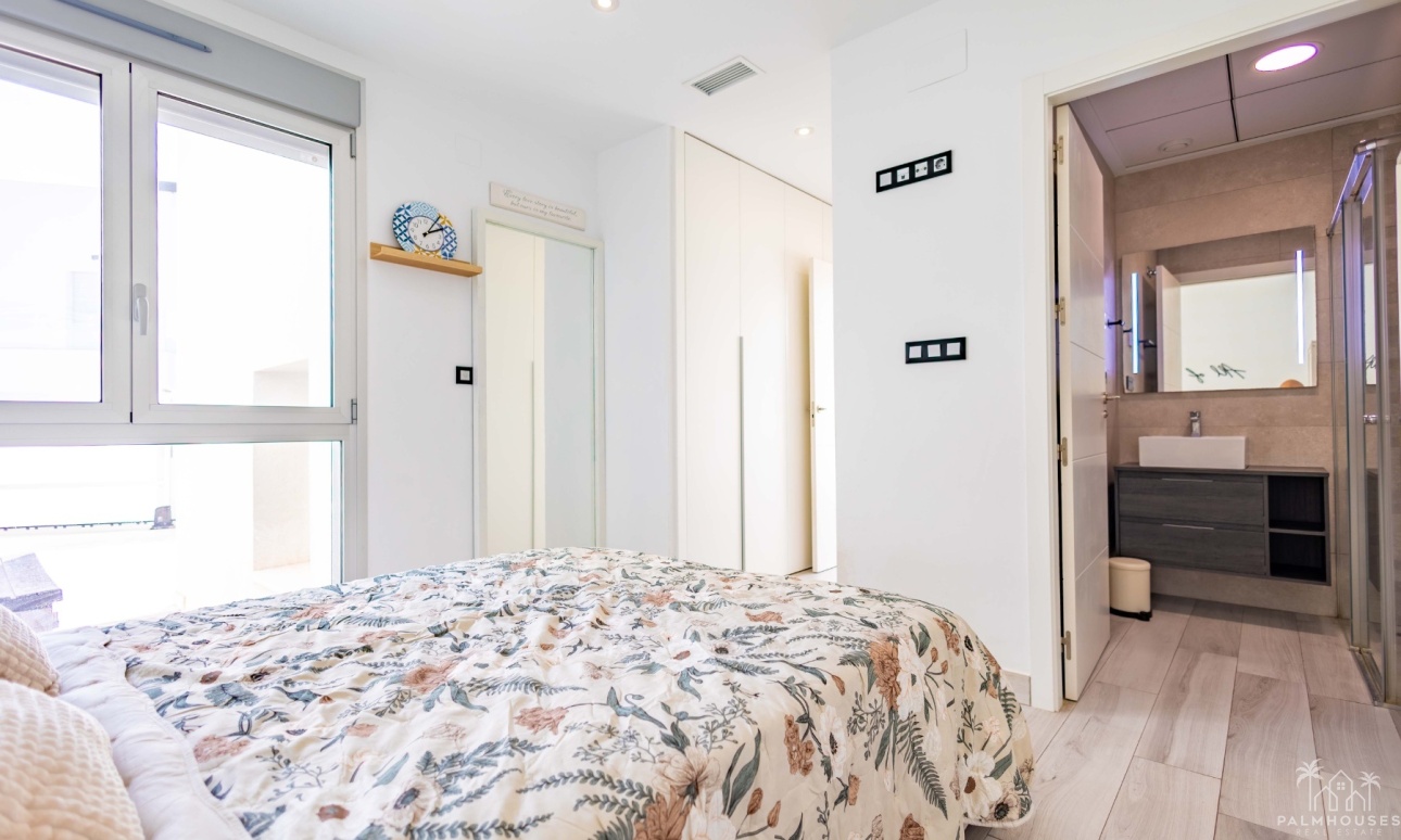 Revente - Villa - Orihuela Costa - Lomas de Cabo Roig