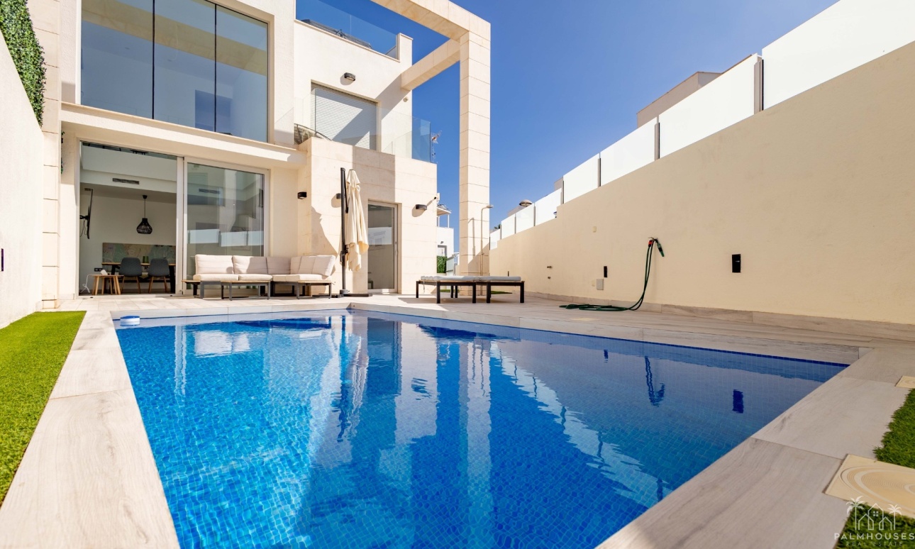 Revente - Villa - Orihuela Costa - Lomas de Cabo Roig