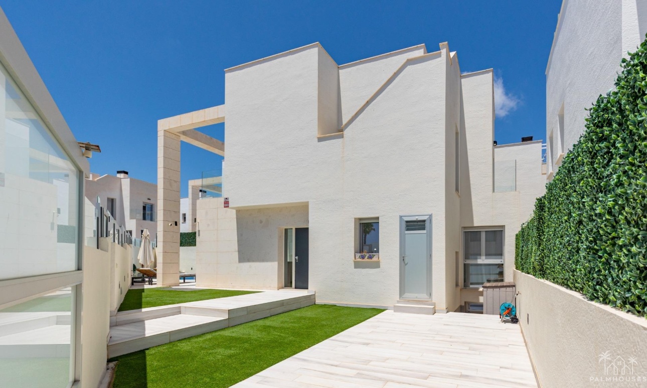 Revente - Villa - Orihuela Costa - Lomas de Cabo Roig
