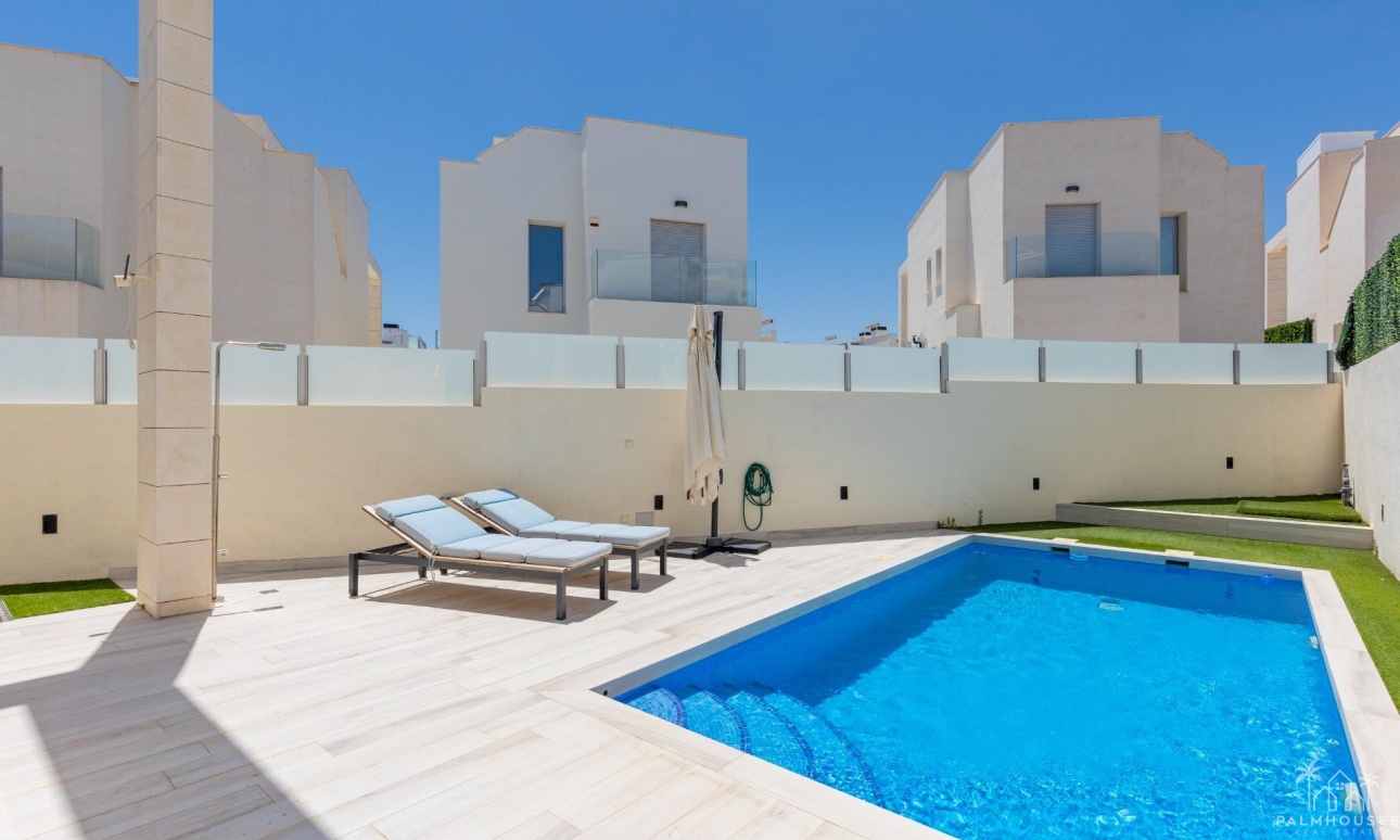 Revente - Villa - Orihuela Costa - Lomas de Cabo Roig