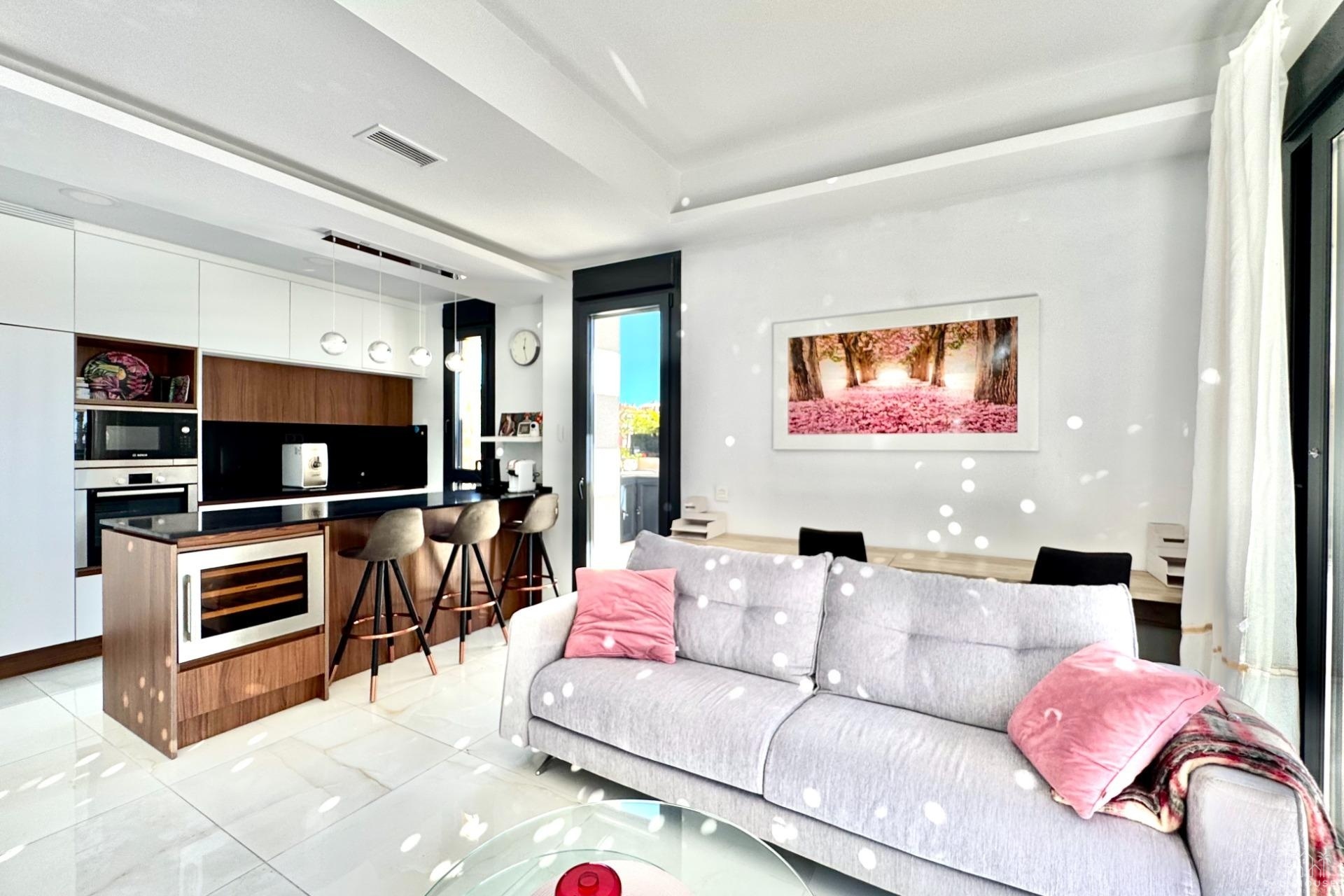 Revente - Villa - Orihuela Costa - Lomas de Cabo Roig