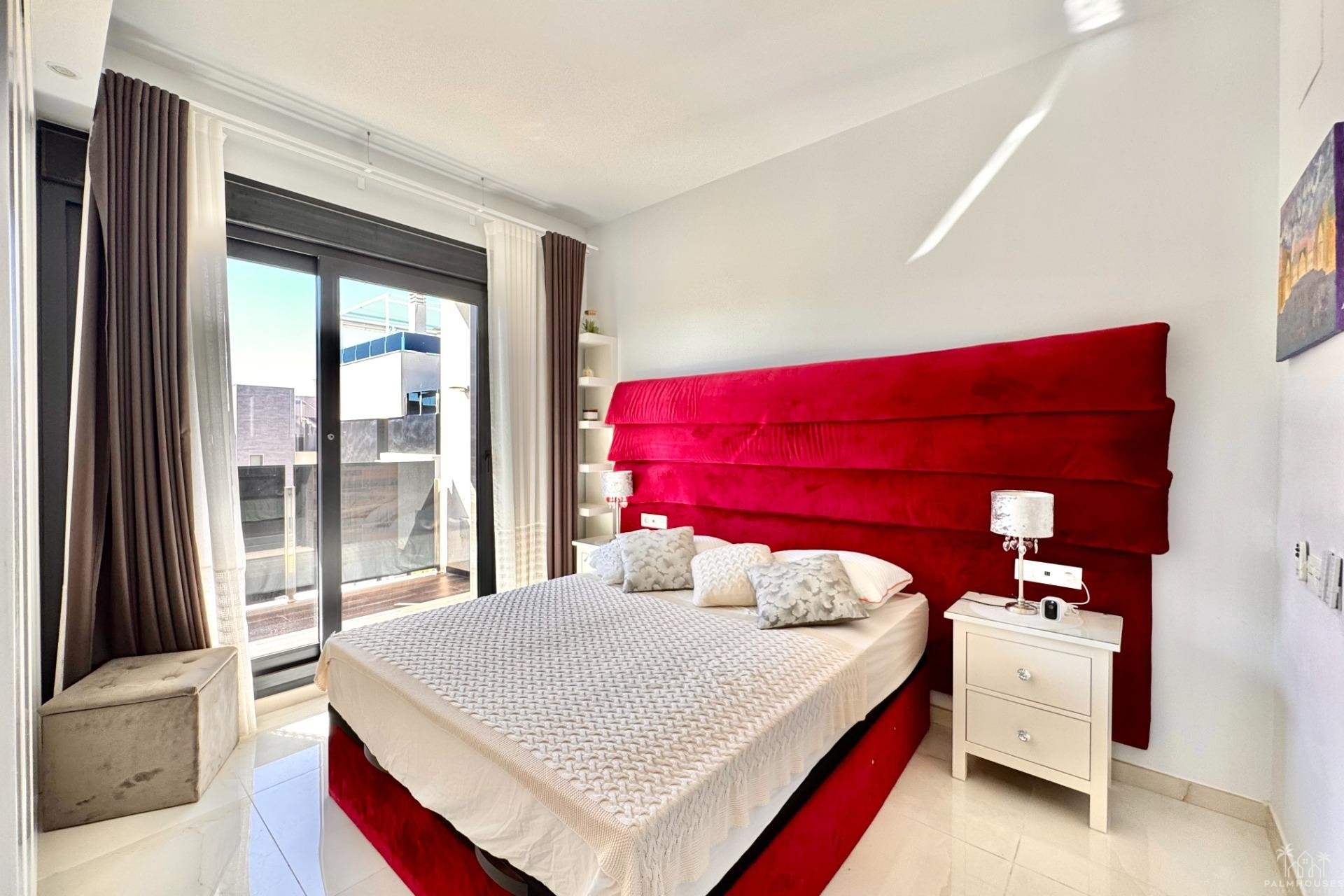 Revente - Villa - Orihuela Costa - Lomas de Cabo Roig
