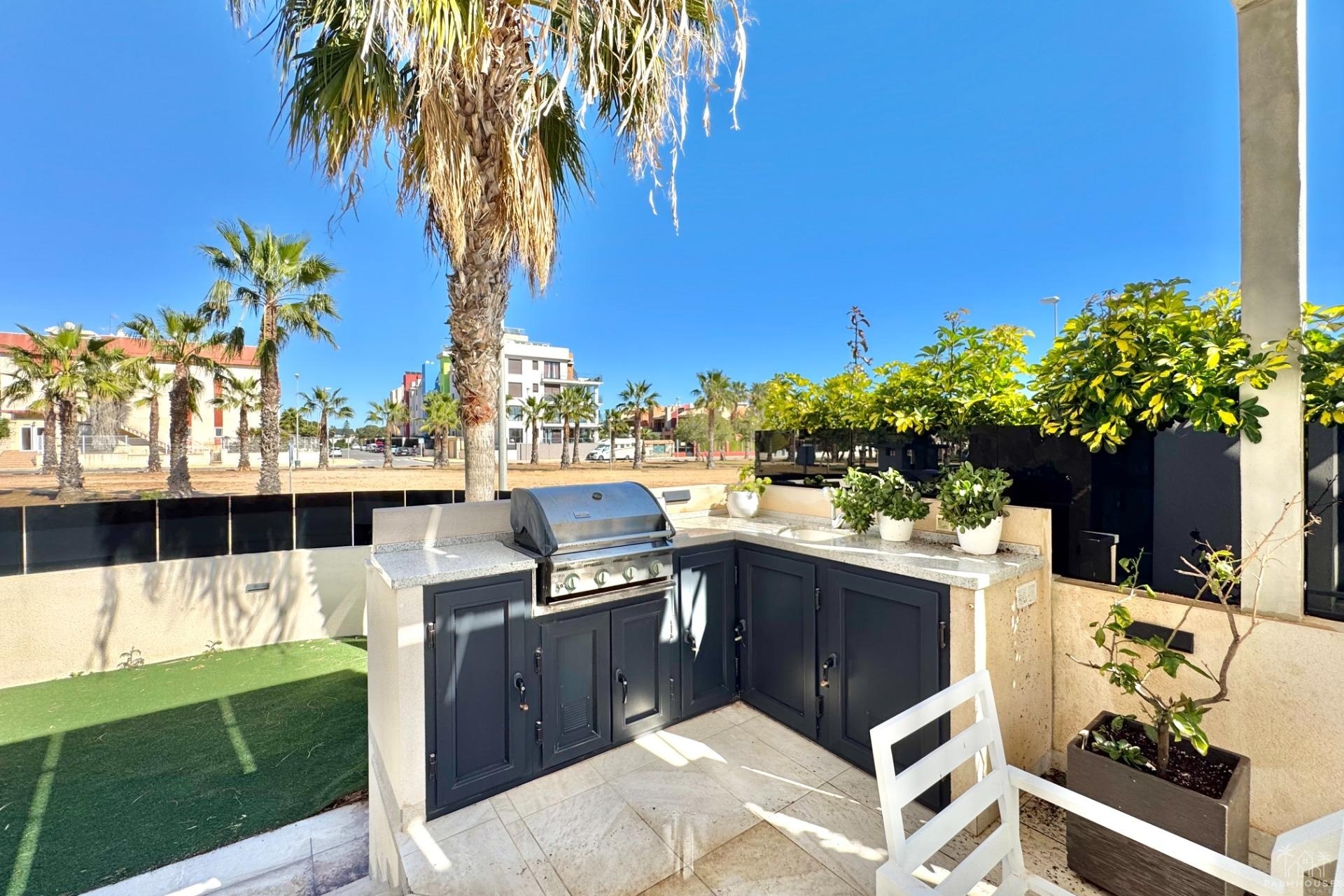Revente - Villa - Orihuela Costa - Lomas de Cabo Roig