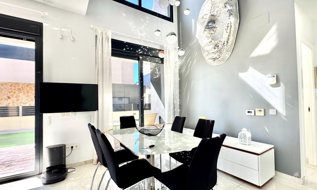 Revente - Villa - Orihuela Costa - Lomas de Cabo Roig