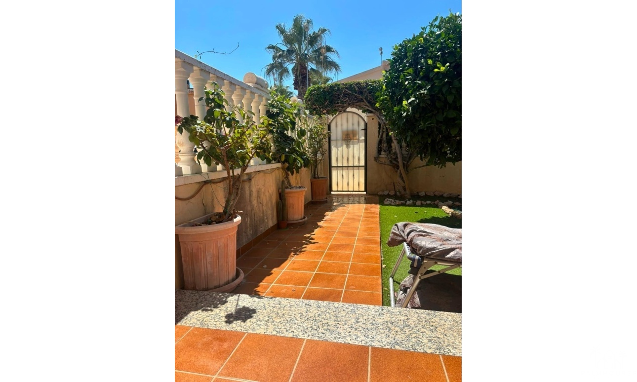 Revente - Villa - Orihuela Costa - Lomas de Cabo Roig