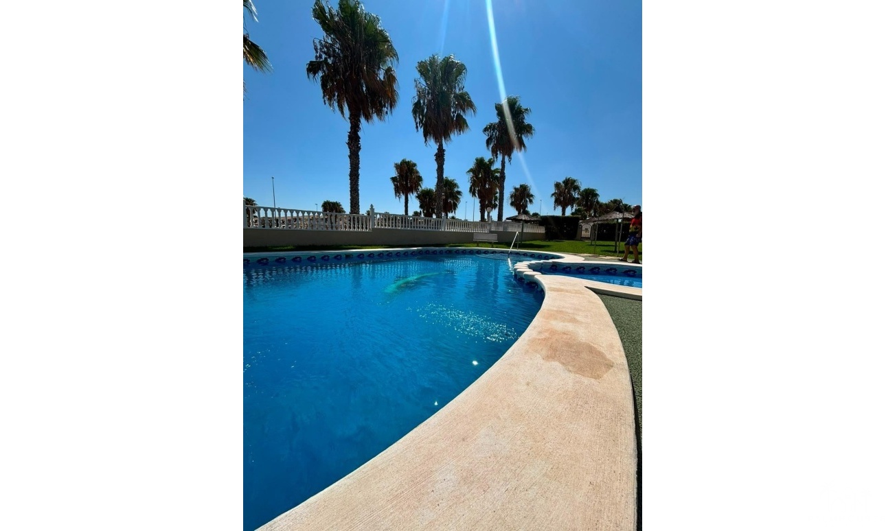 Revente - Villa - Orihuela Costa - Lomas de Cabo Roig