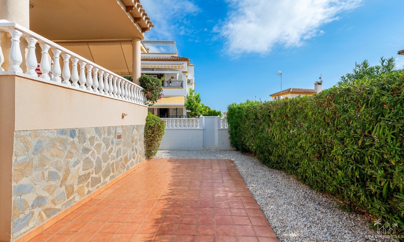 Revente - Villa - Orihuela Costa - Los Dolses