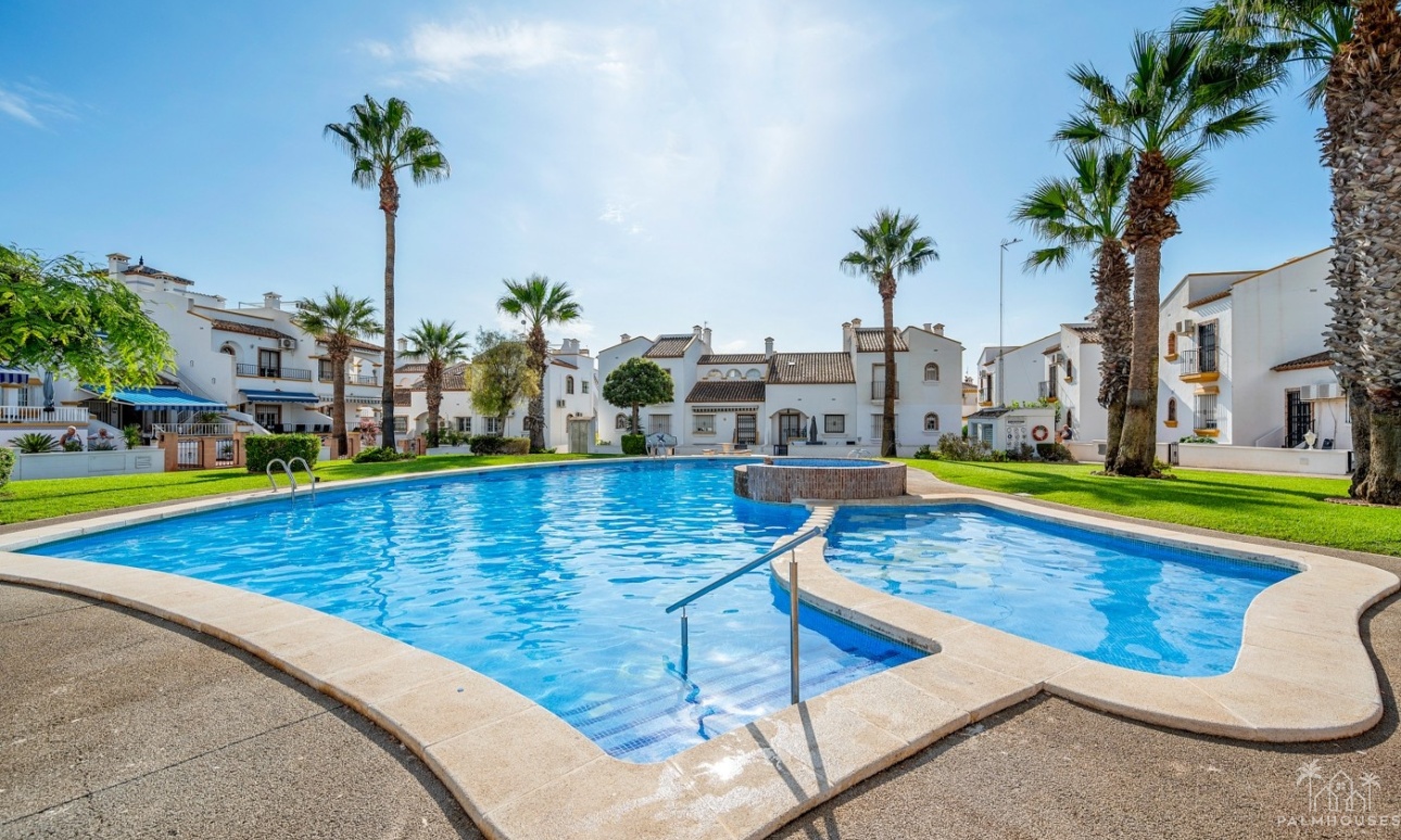 Revente - Villa - Orihuela Costa - Los Dolses