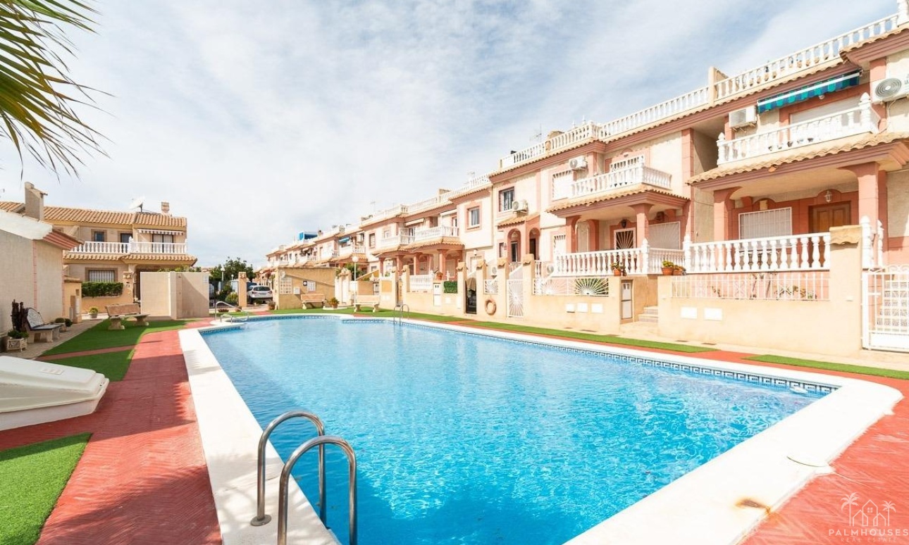 Revente - Villa - Orihuela Costa - Punta Prima