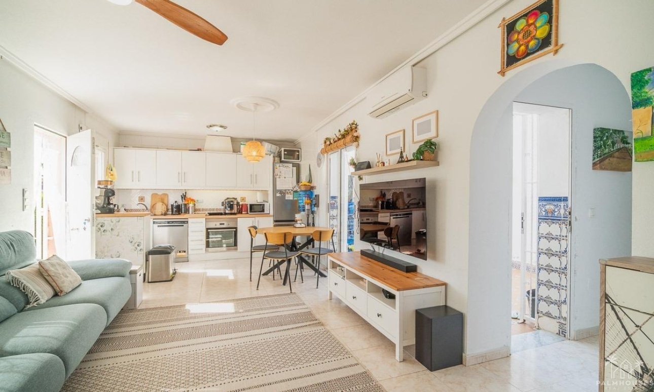 Revente - Villa - Orihuela Costa - Punta Prima