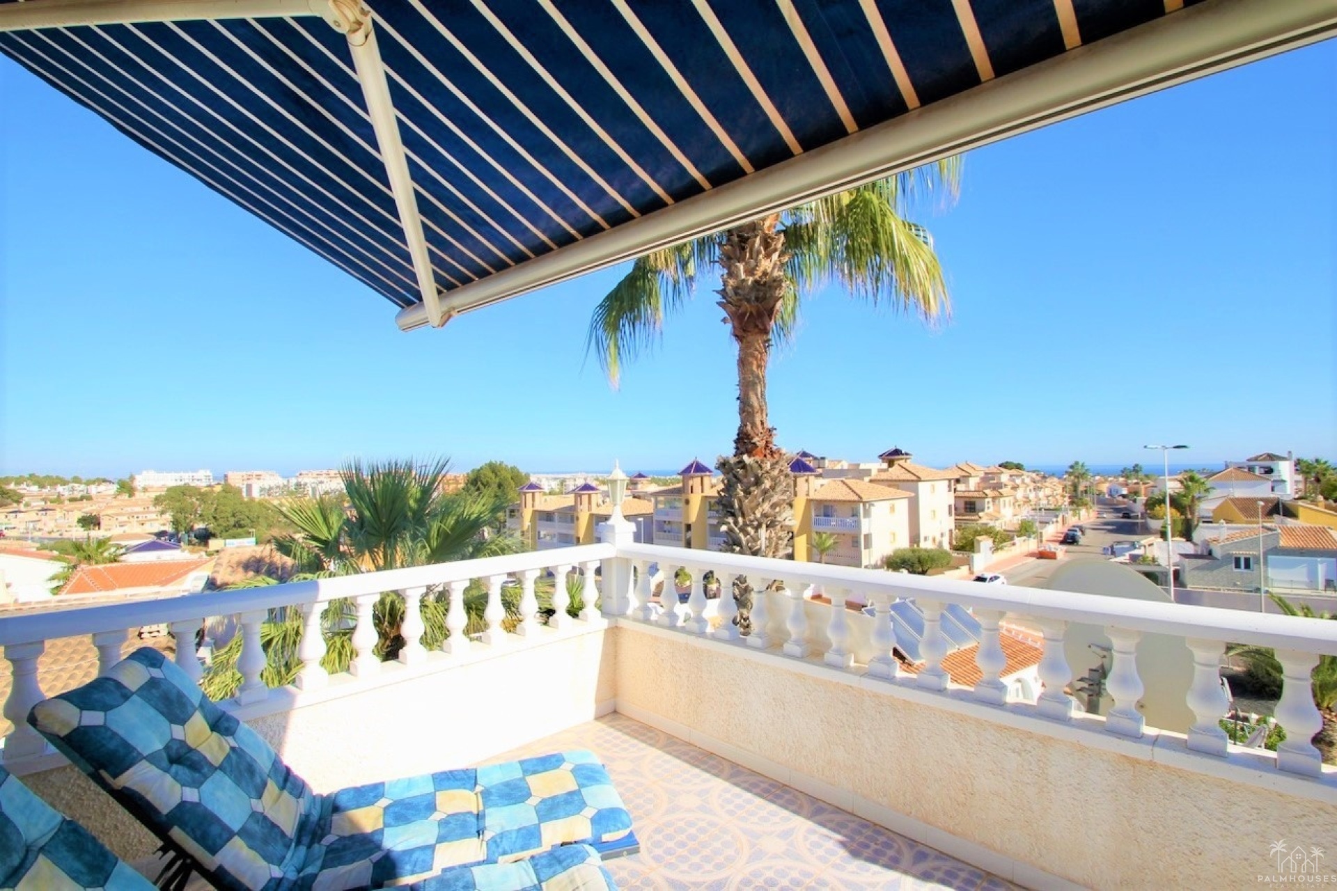 Revente - Villa - Orihuela Costa - Villamartin