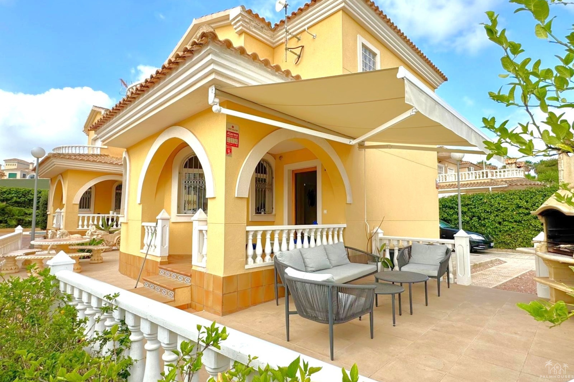 Revente - Villa - Orihuela Costa - Villamartin