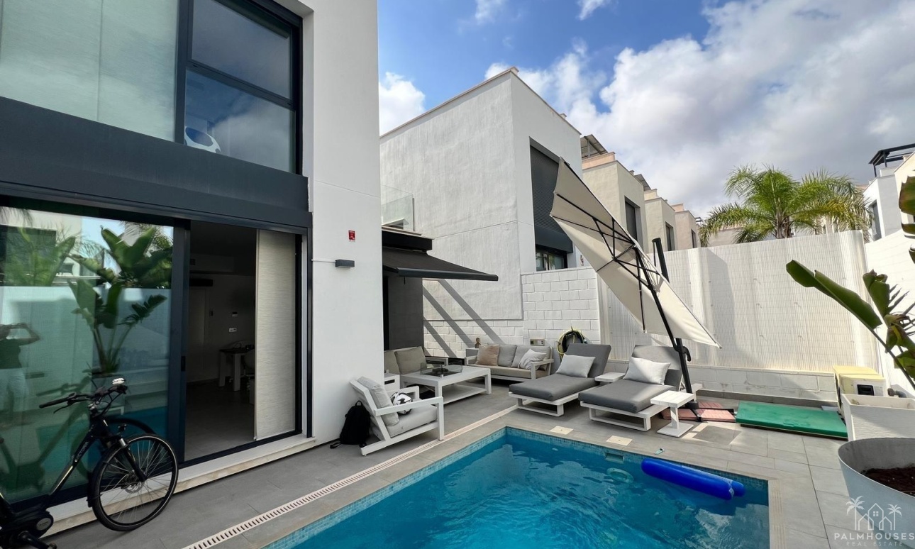Revente - Villa - Orihuela Costa - Villamartin