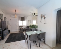 Revente - Villa - Orihuela Costa - Villamartin