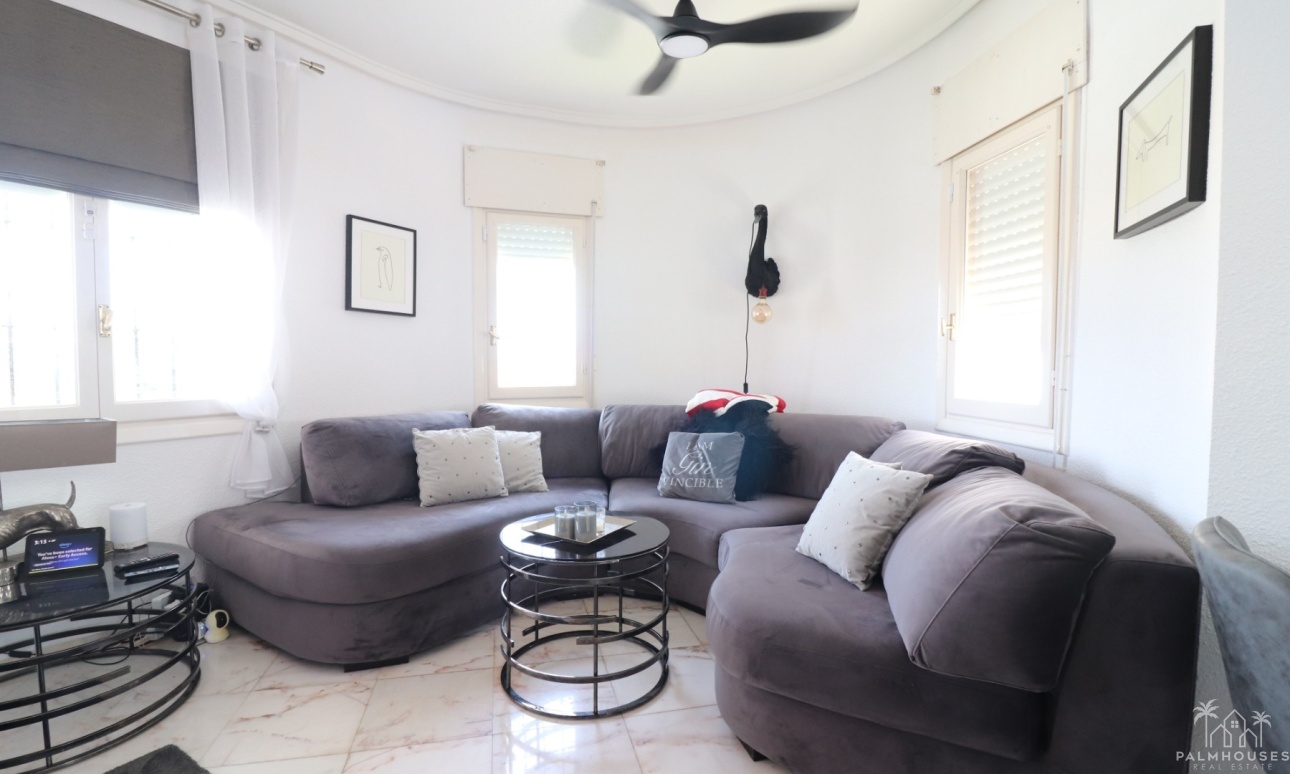 Revente - Villa - Orihuela Costa - Villamartin