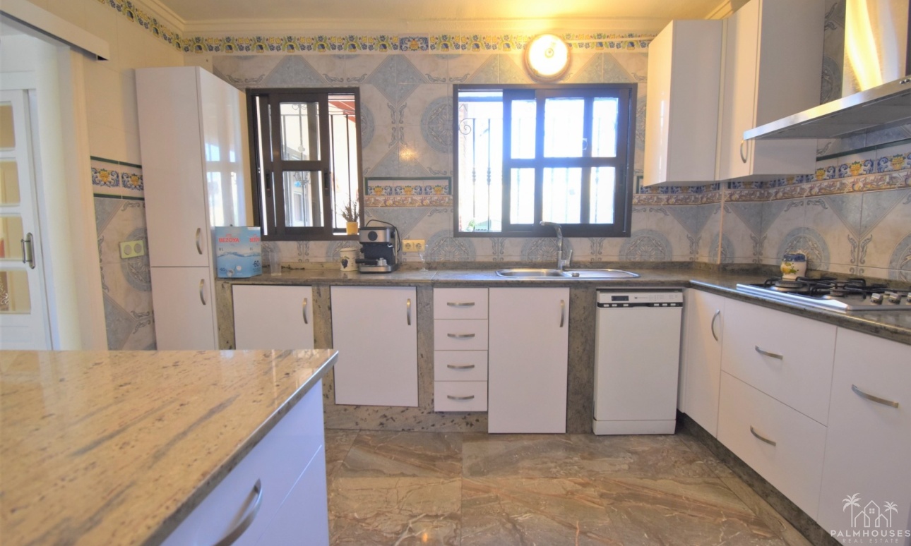 Revente - Villa - Orihuela Costa - Villamartin