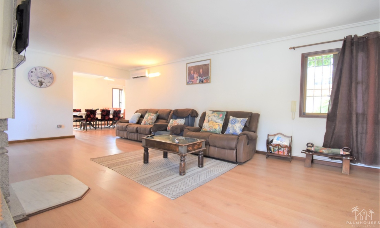 Revente - Villa - Orihuela Costa - Villamartin
