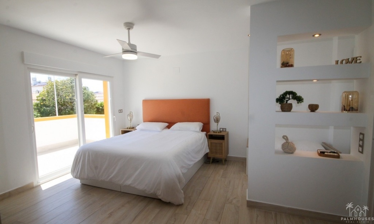 Revente - Villa - Orihuela Costa