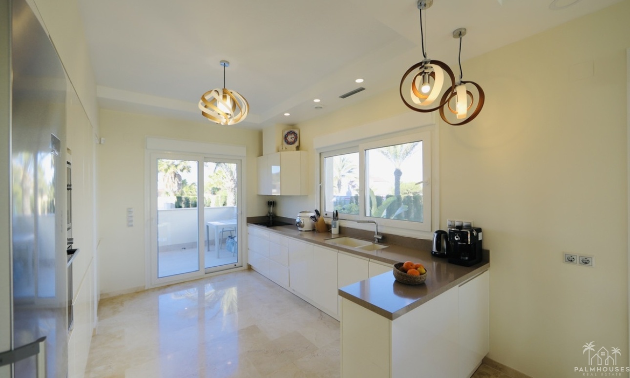 Revente - Villa - Orihuela - La Zenia