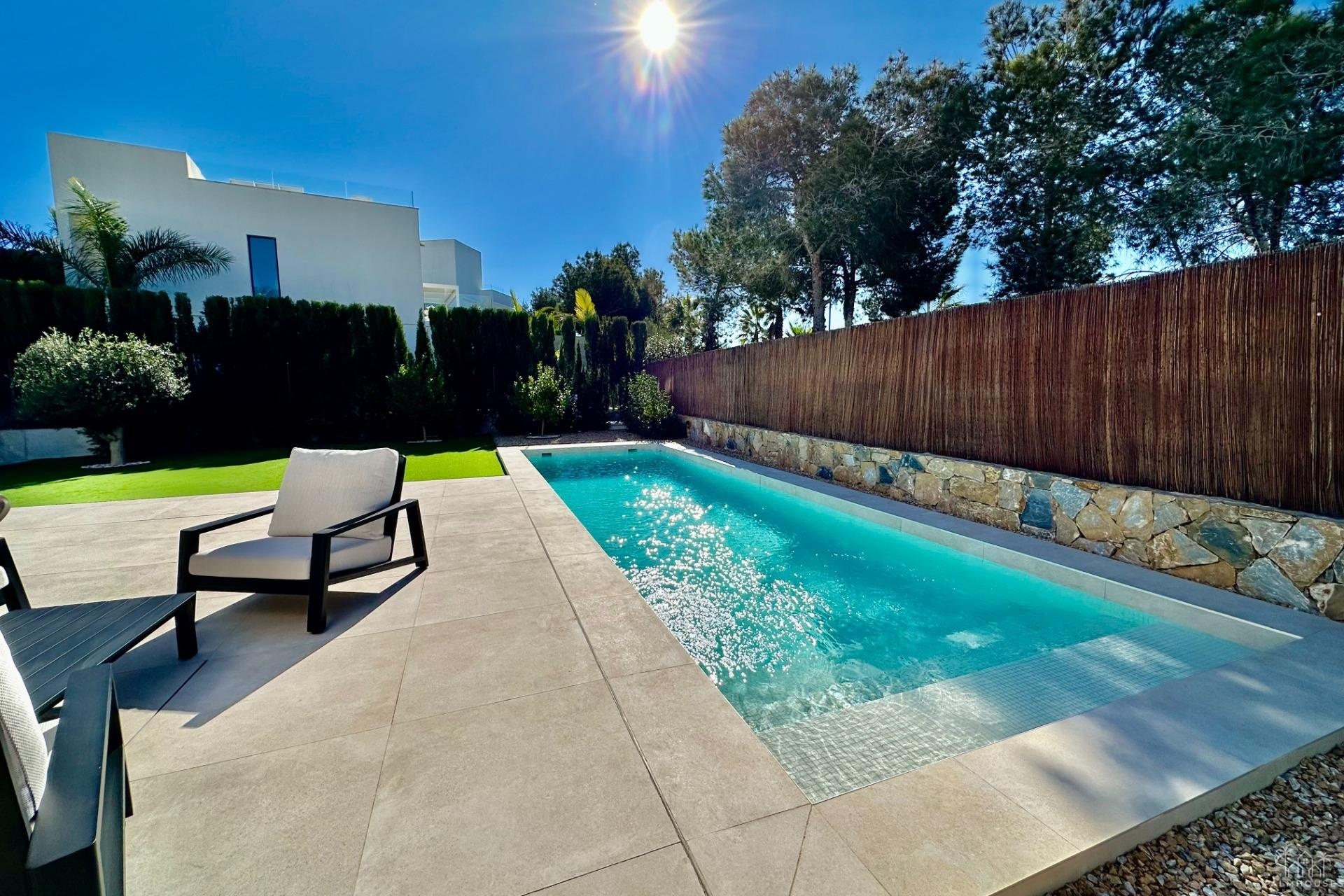 Revente - Villa - Orihuela - Las Colinas
