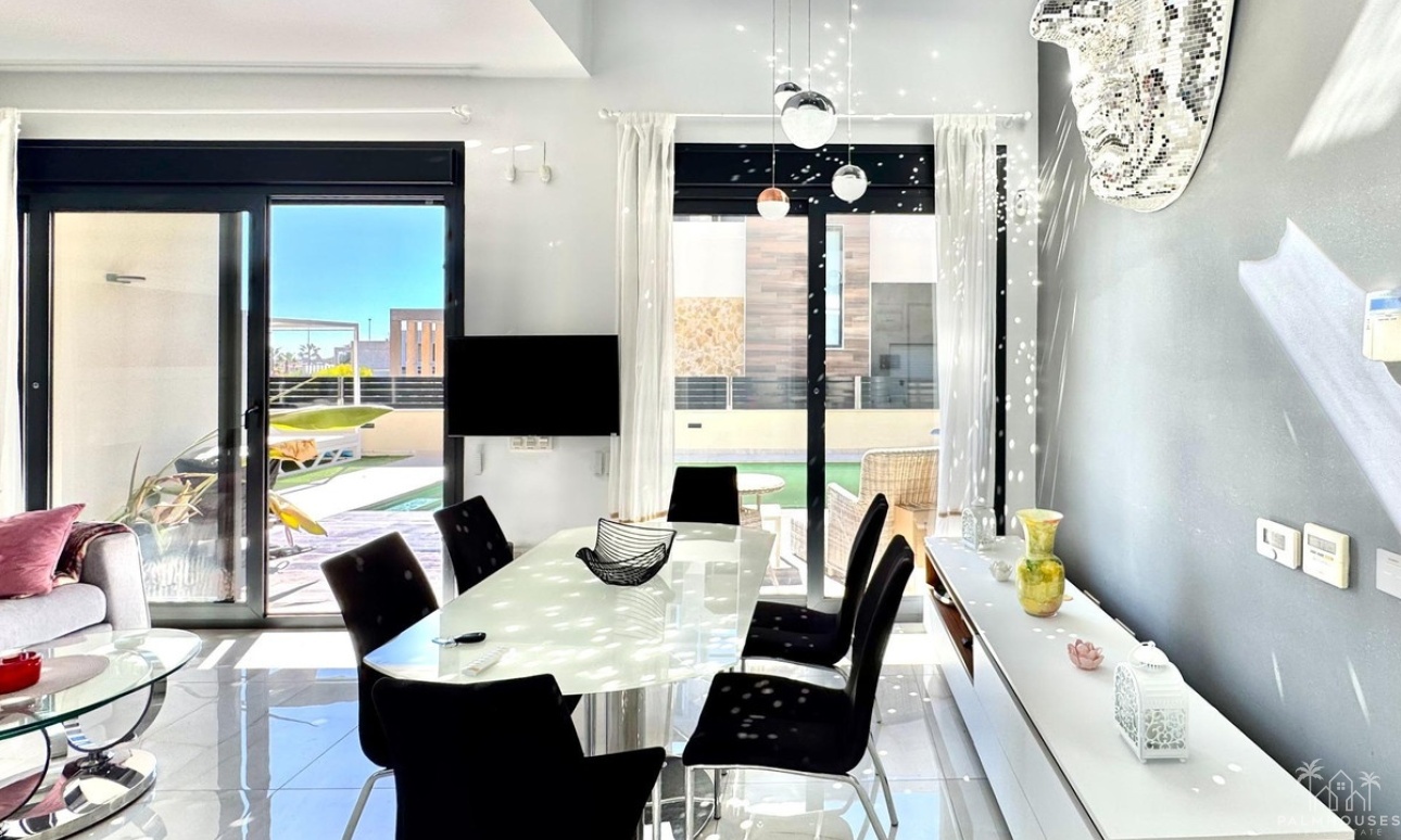 Revente - Villa - Orihuela - Lomas de Cabo Roig
