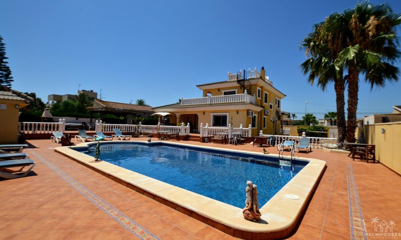 Revente - Villa - Orihuela - Los Balcones