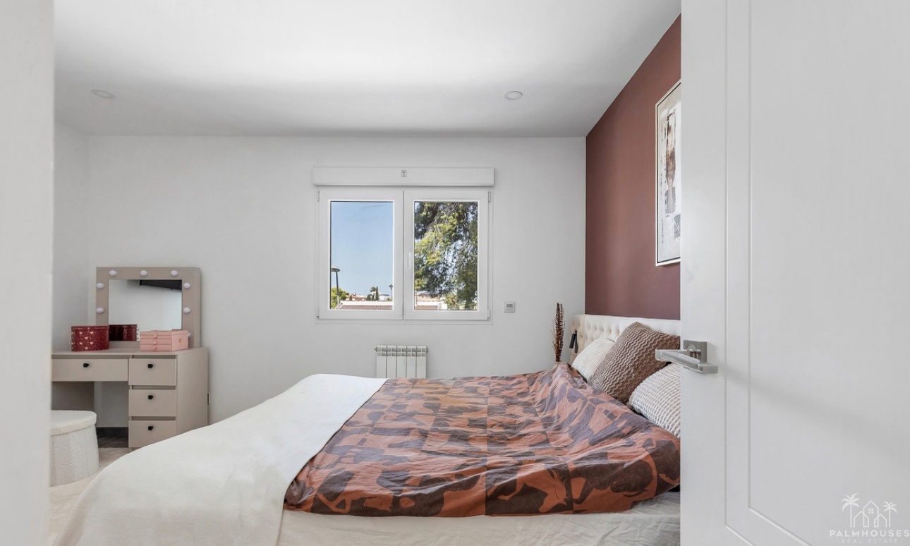 Revente - Villa - Orihuela - Los Balcones