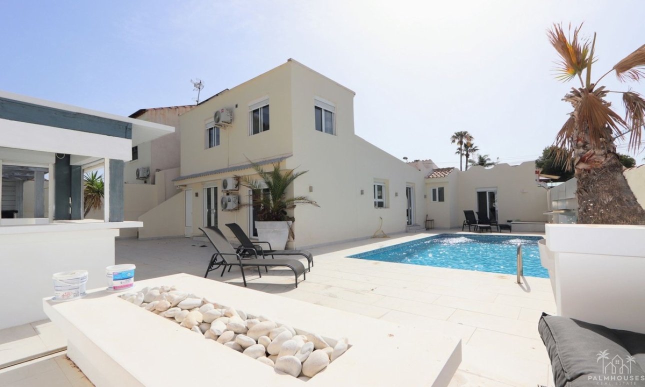 Revente - Villa - Orihuela - Los Balcones