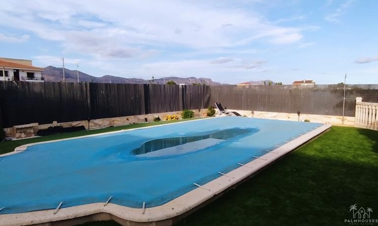 Revente - Villa - Orihuela - LOS DESEMPARADOS