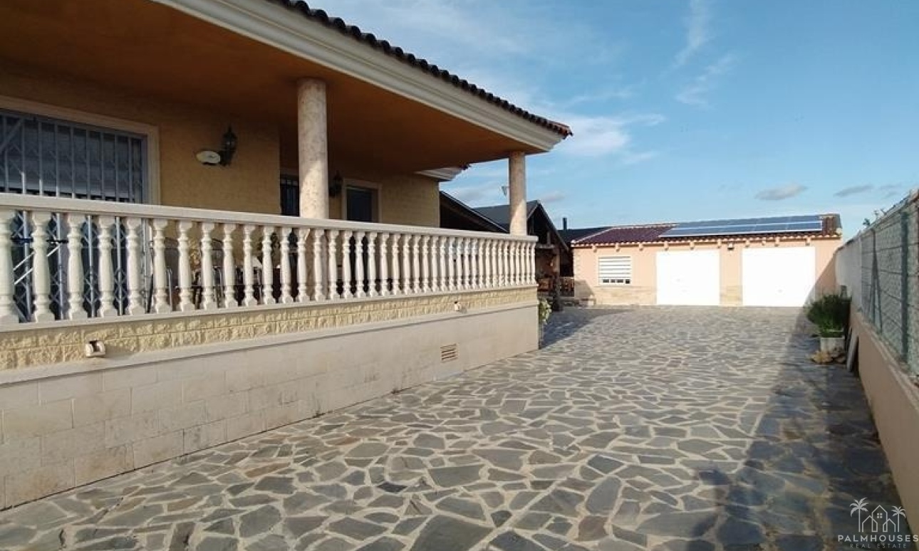 Revente - Villa - Orihuela - LOS DESEMPARADOS