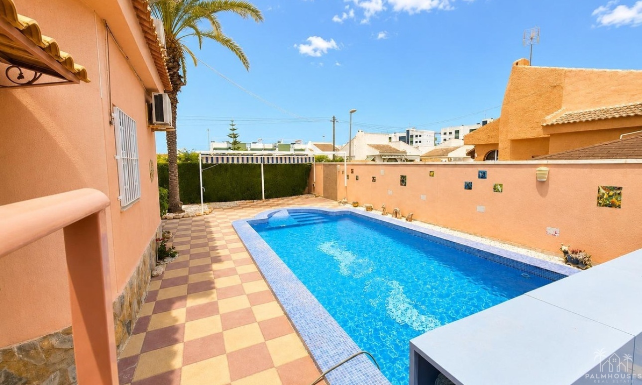Revente - Villa - Orihuela - Mil Palmeras