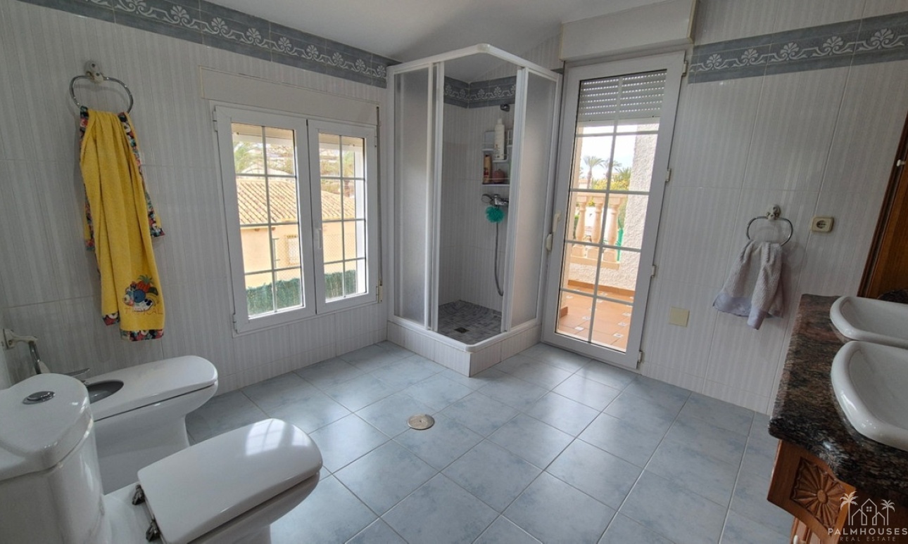 Revente - Villa - Orihuela - Orihuela Centro