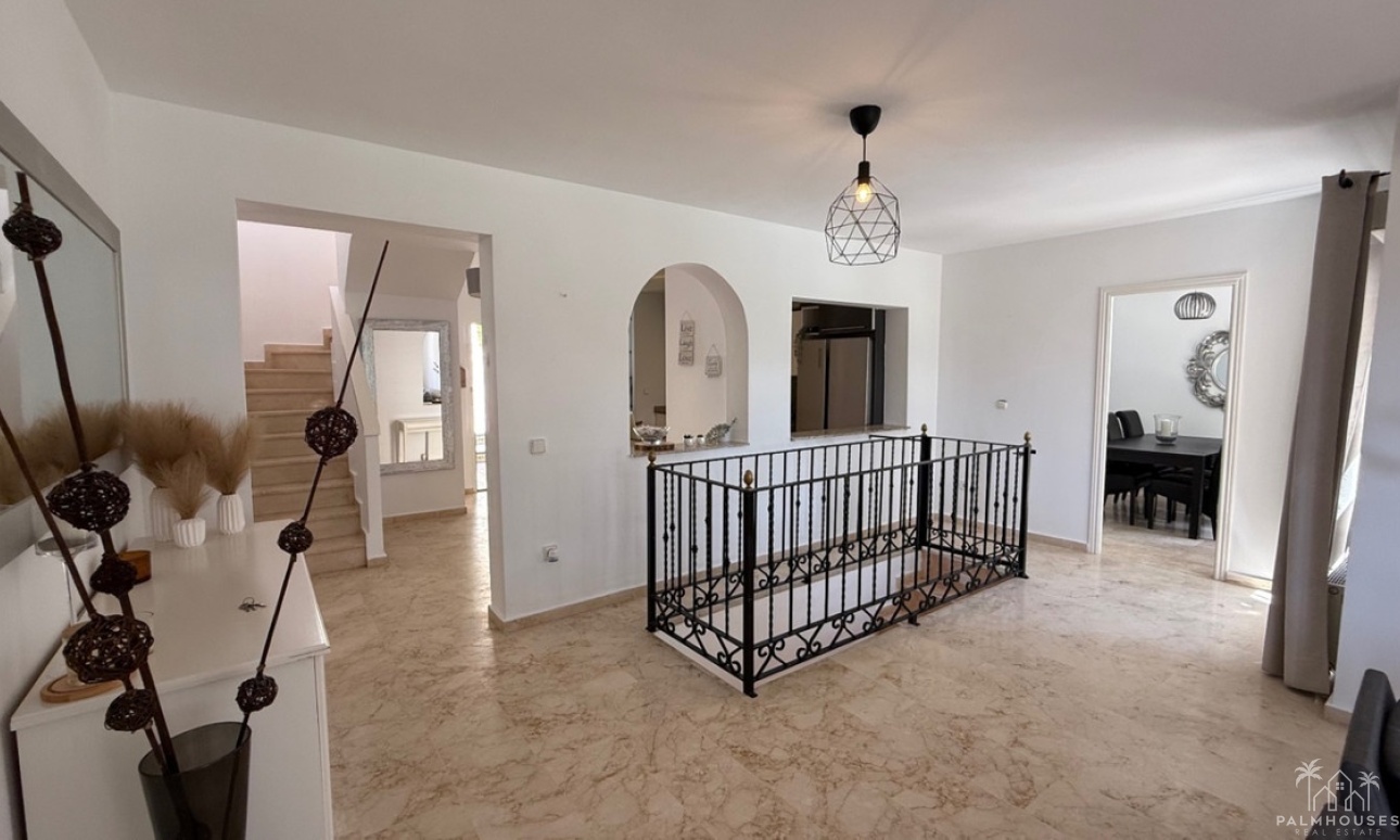 Revente - Villa - Orihuela - Orihuela Centro