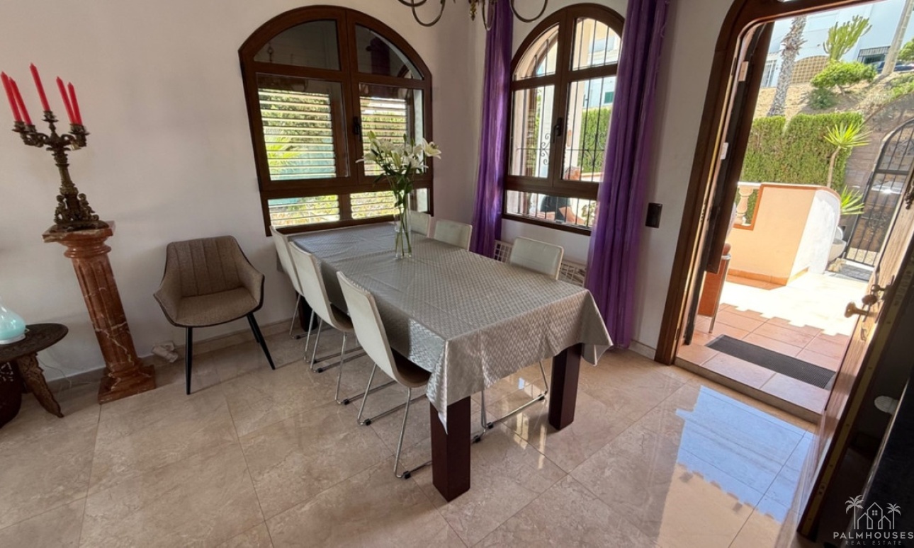 Revente - Villa - Orihuela - Orihuela Centro
