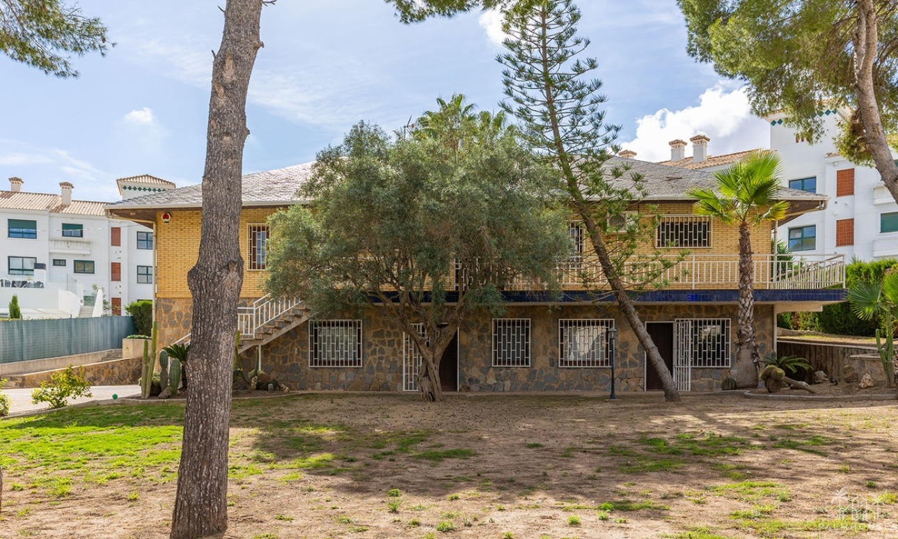 Revente - Villa - Orihuela - Orihuela Costa