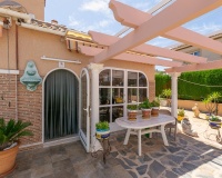Revente - Villa - Orihuela - Orihuela Costa