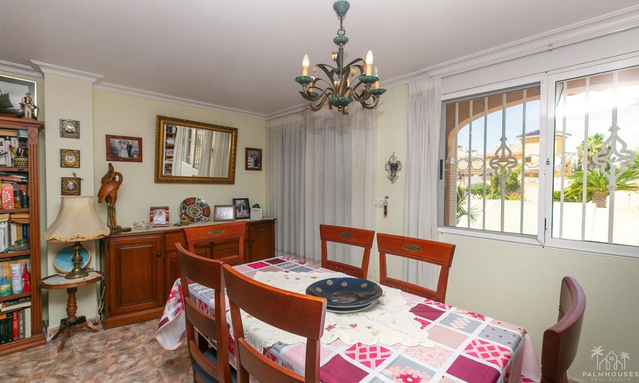 Revente - Villa - Orihuela - Orihuela Costa