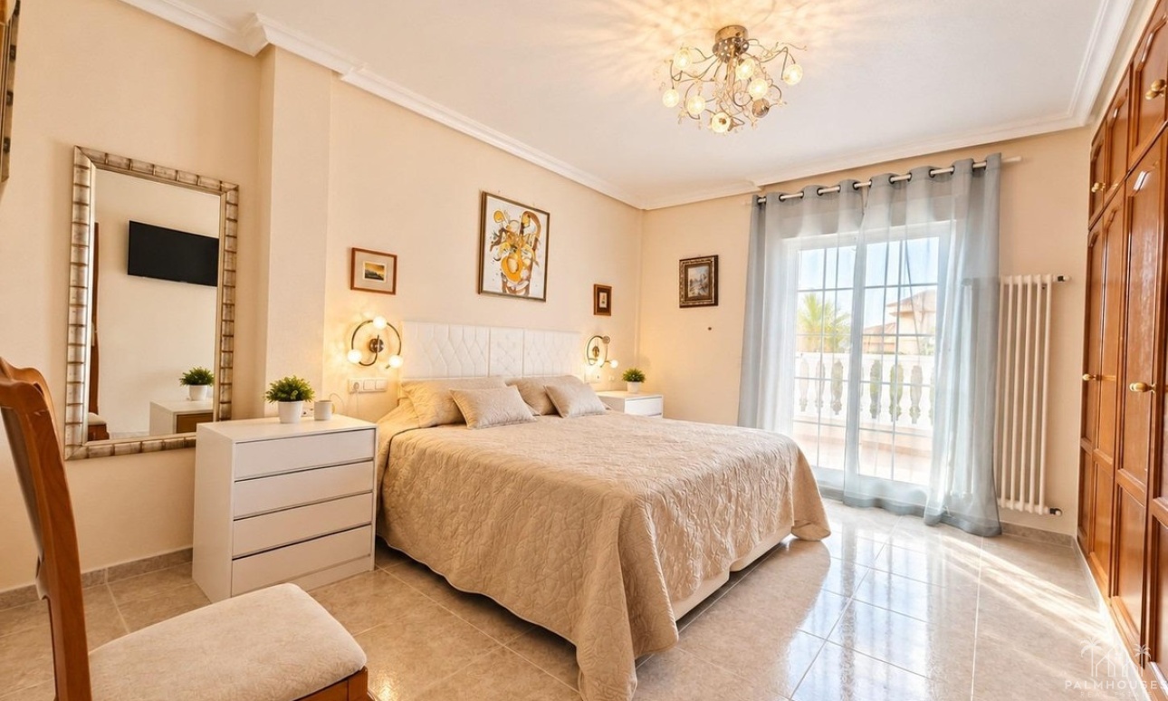 Revente - Villa - Orihuela - Orihuela Costa