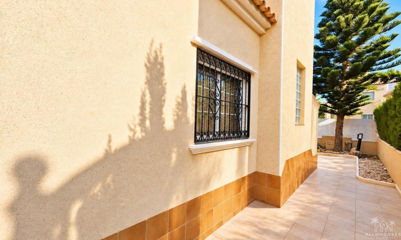 Revente - Villa - Orihuela - Orihuela Costa