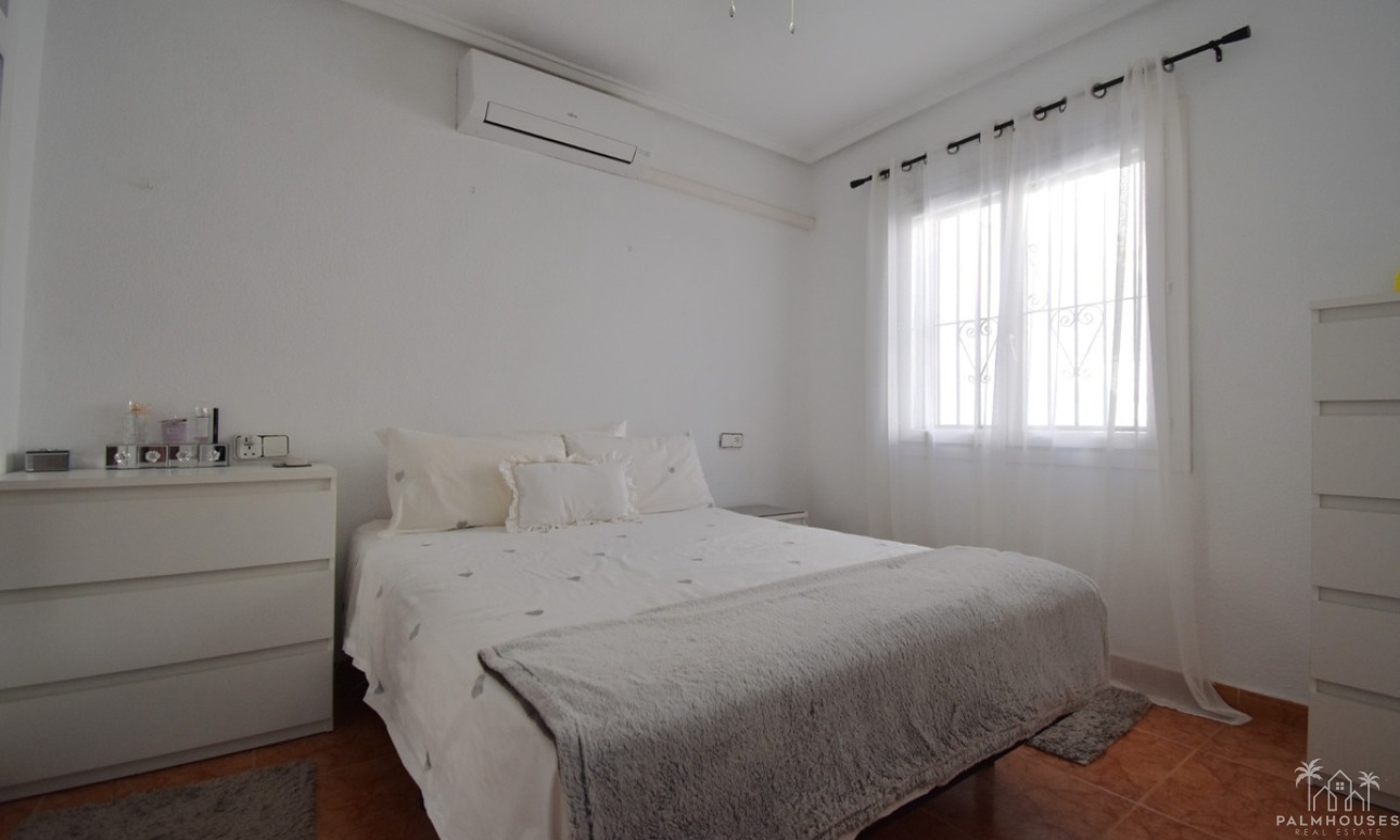 Revente - Villa - Orihuela - Playa Flamenca