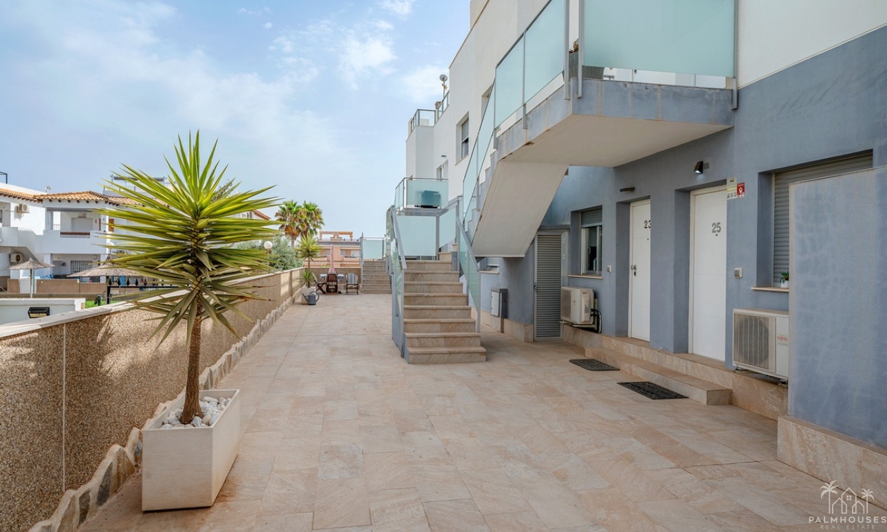 Revente - Villa - Orihuela - Punta Prima
